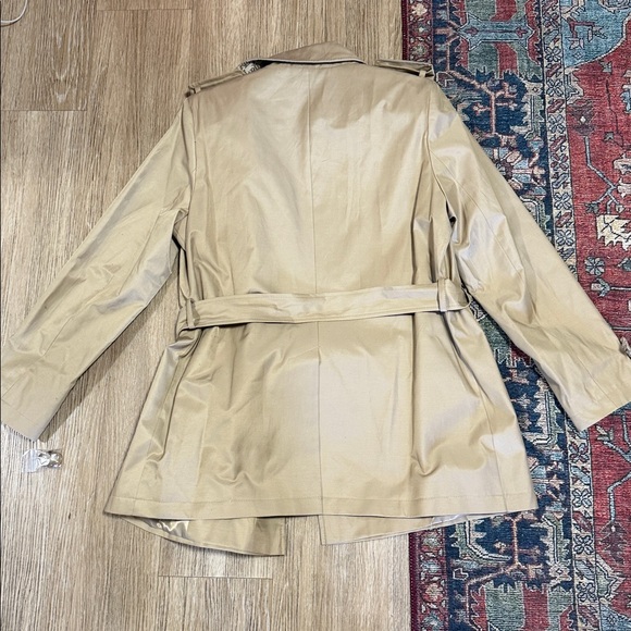New Lauren Ralph Lauren  Beige Short Trench Coat with Belt size L - Picture 4 of 9